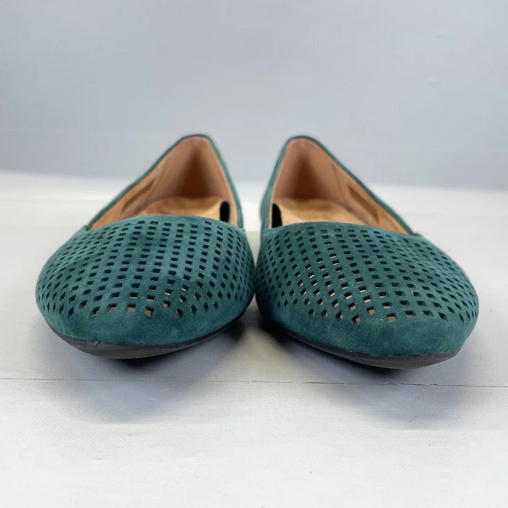 Vionic Posey Shoes Womens Size 8 Green Suede Slip On Pointed Toe Ballet Flats